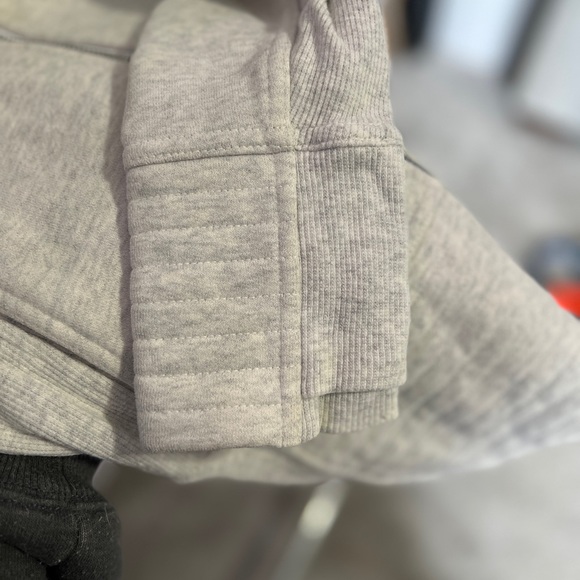 Lululemon light grey cotton jacket size 4 - Picture 7 of 8